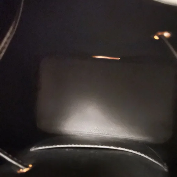 Michael kors bucket bag - Picture 2 of 5